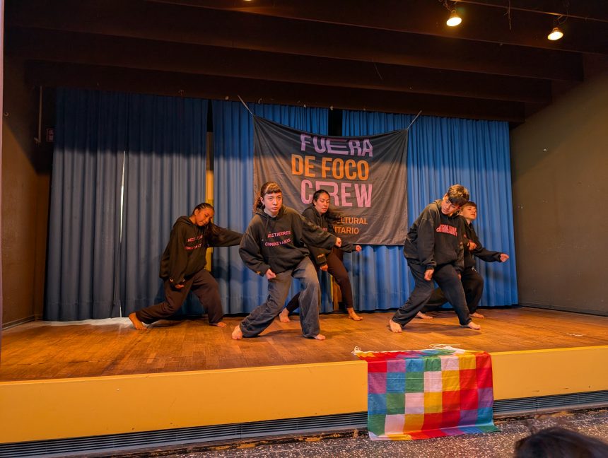 Die KinderKulturKarawane war wieder bei uns mit der Gruppe „Fuera de Foco Crew“ aus Argentinien! Die KinderKulturKarawane war wieder bei uns mit der Gruppe „Fuera de Foco Crew“ aus Argentinien!