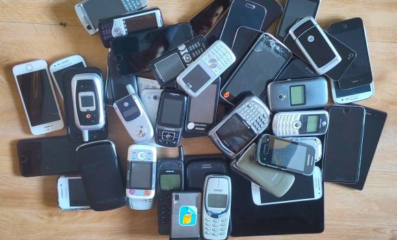 Erfolgreiche Handy-Sammlung für den Regenwald