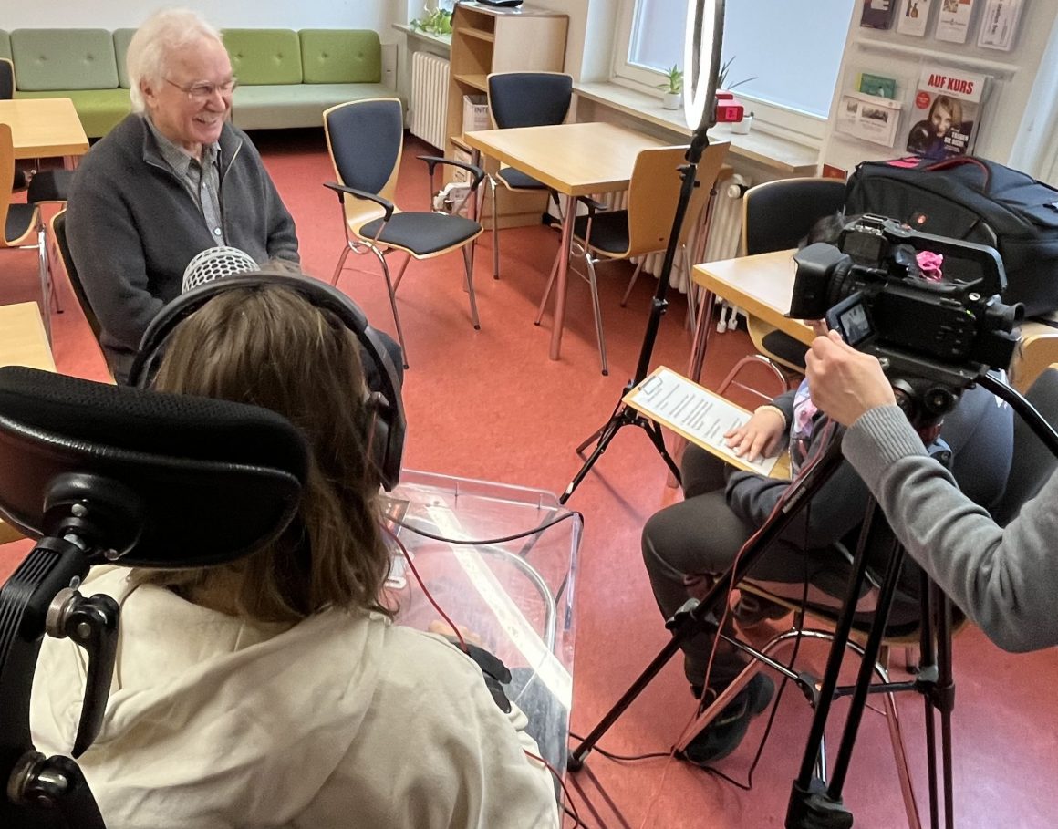 Projektwoche Klasse 10B „Euthanasie in der NS-Zeit“ und „Das Versorgungsheim Farmsen“ Projektwoche Klasse 10B „Euthanasie in der NS-Zeit“ und „Das Versorgungsheim Farmsen“